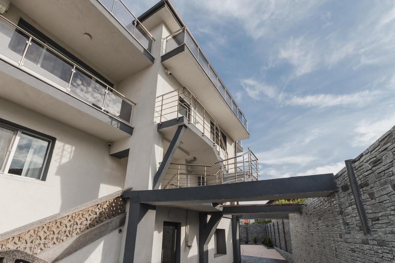 Gramada Guest House Kurdzhali Bagian luar foto